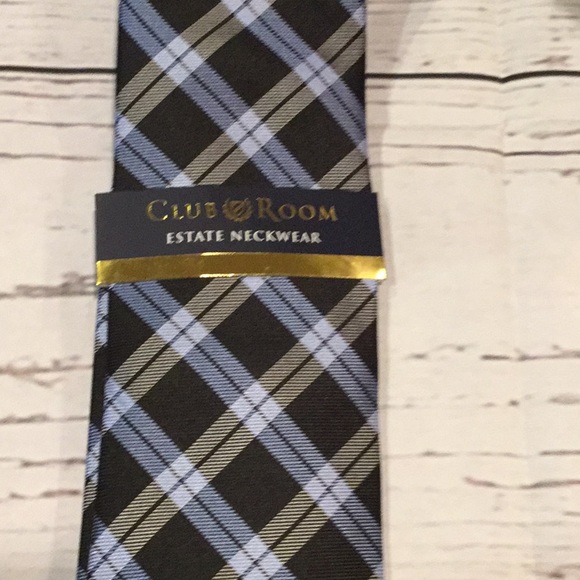 NEW Club Room Estate Tie - Picture 2 of 3